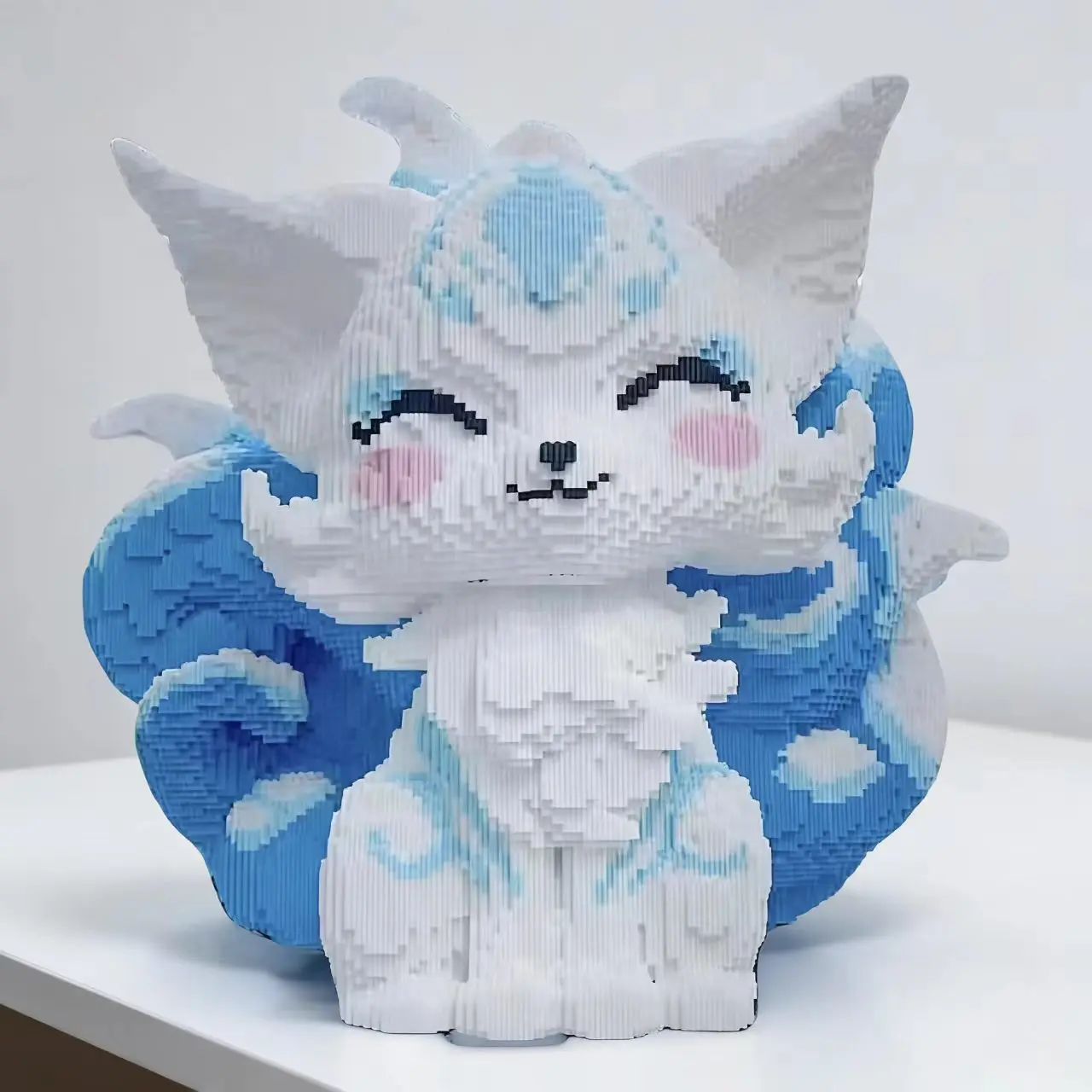 2,000 pieces of creative Blue Fox building blocks, suitable for use in offices, homes, bookcases, and other settings. view 5