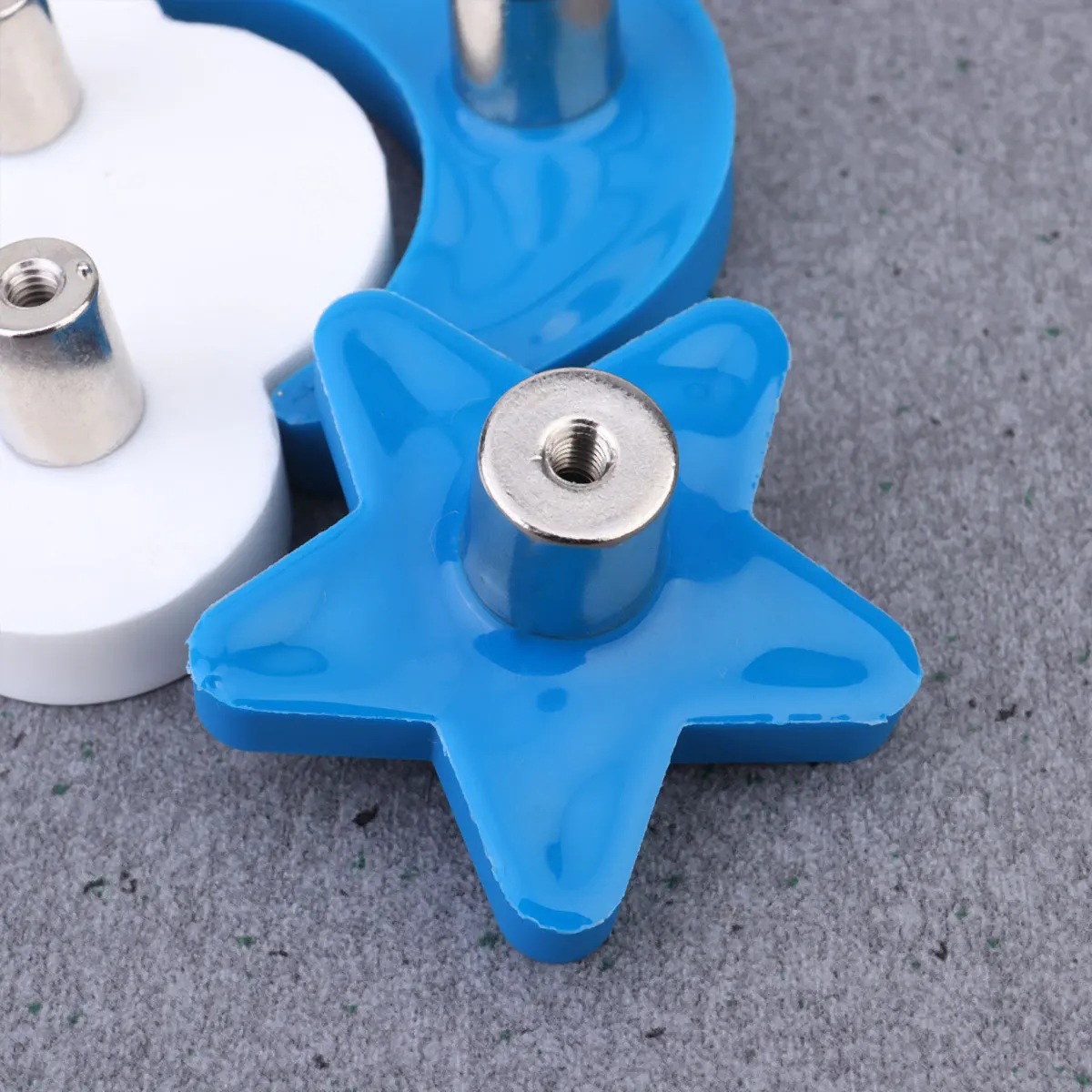 2 pcs Cartoon Knobs Bright Color Cabinet Drawer Handle Moon Star Shape Rubber Anti-Bumping Pull Room Decor Hardware