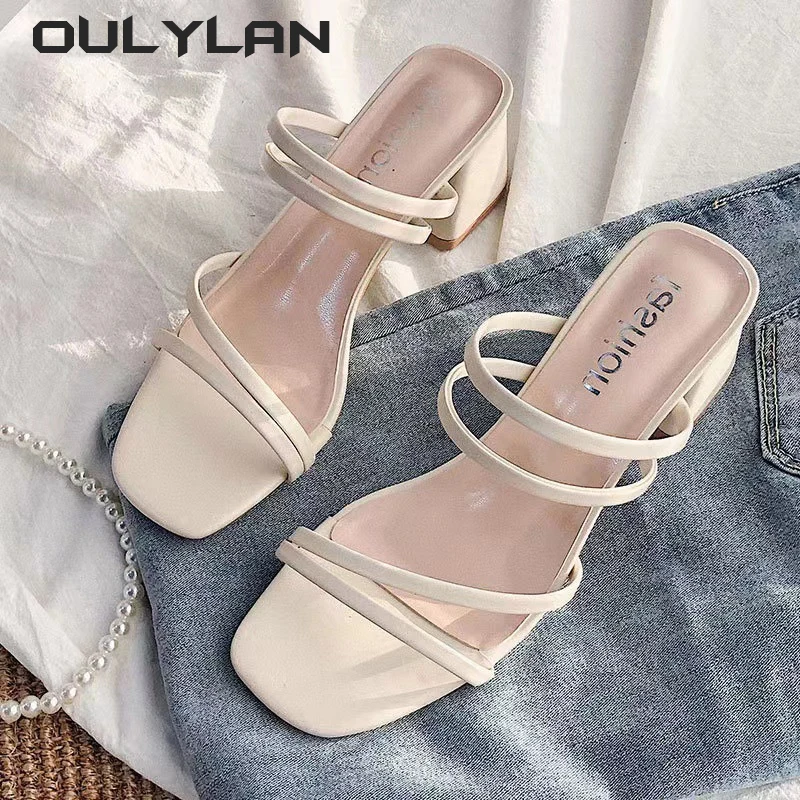 Hot Selling Items Woman Sandals  Ladies  Elegant Summer Slippers Outside Cross Tied Leather Female Slides Women  Sandals Fashion