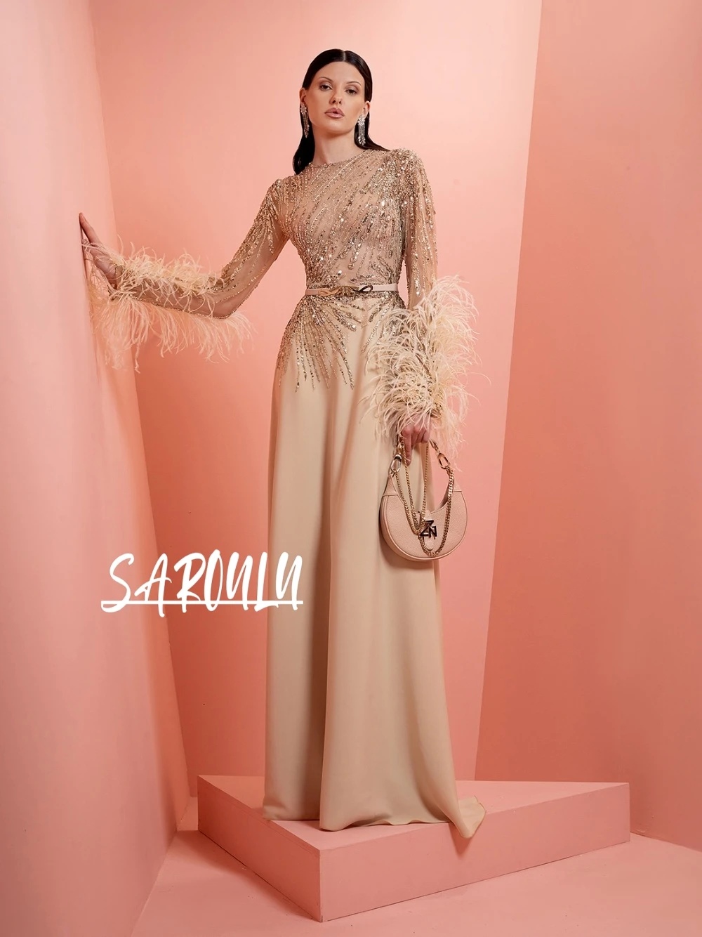 

2026 High-end Gold Embroidered Feathered Sleeve Evening Dress Beautiful Shiny A Line Customized Dinner Party Wedding Guest Wear