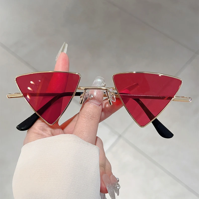 KAMMPT Vintage-Dreieck-Sonnenbrille, 2025, neu in Retro-Metallrand, Outdoor-Casual-Sonnenbrille für Damen, Luxusmarke, Design, Dekor, Sonnenbrille