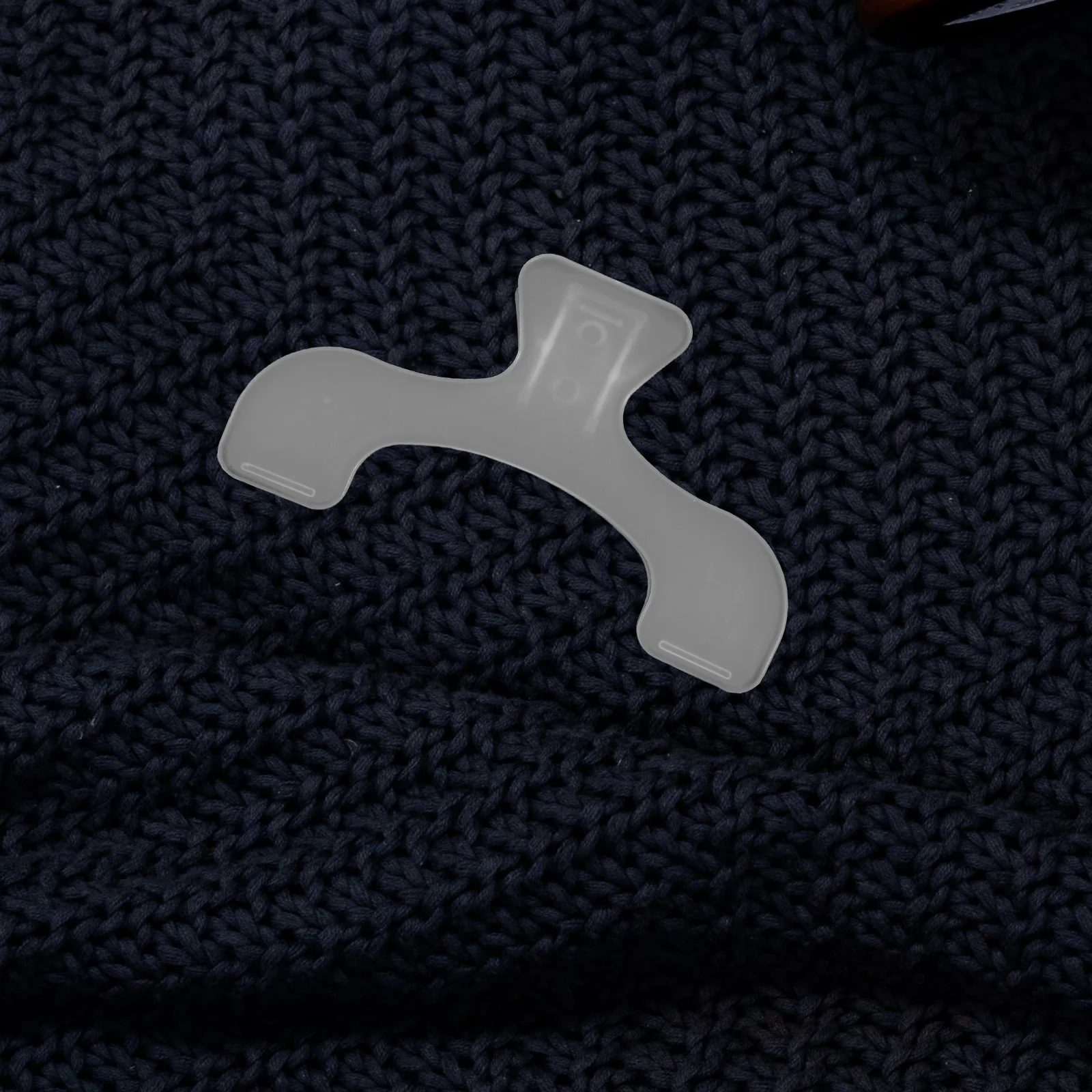 

35Pcs Transparent Book Clips Lightweight Portable Page Holders for Reading Office School Journal Notebook Accessories Book