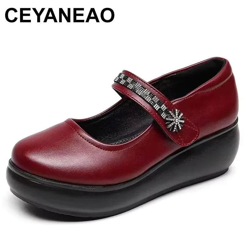 

2025 Wine Red Mid Heel Slope Heel Thick Bottom Waterproof Platform Shallow Mouth Single Shoes Middle and Old Age Matcake