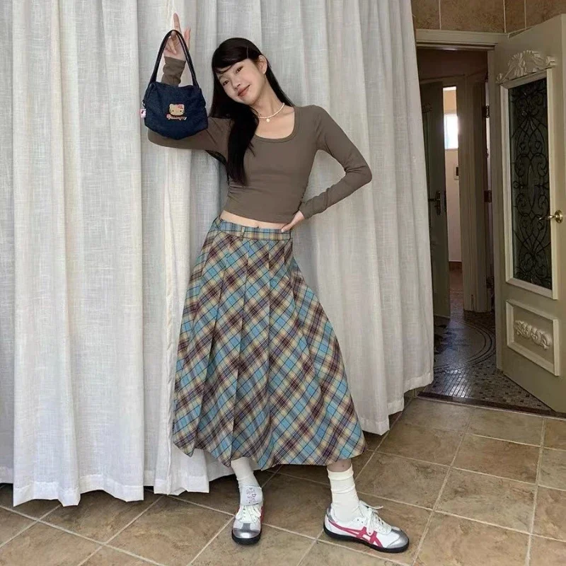 

HOUZHOU Vintage Plaid Long Skirt Women Harajuku Y2k Pleated Skirts Retro Autumn Winter Streetwear A-line Midi Skirts Aesthetics