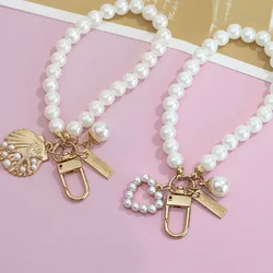 Exquisite Imitation Pearl Beaded Keychain Sweet Shell Heart Metal Tag Keyrings Earphone Case Pendant Charms Bag Ornaments Gifts