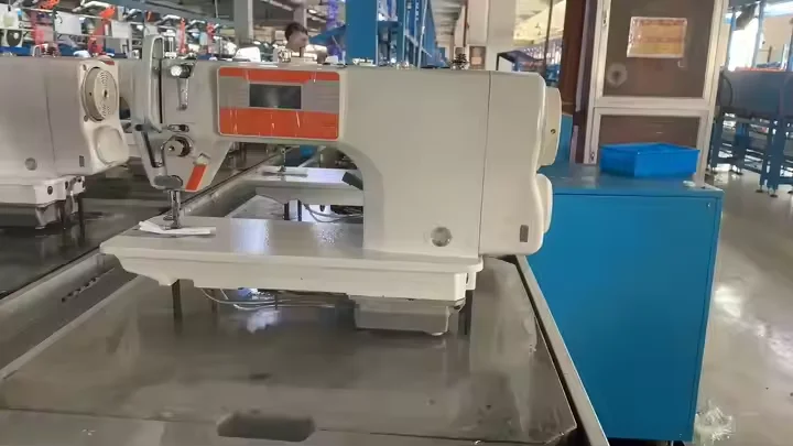 Machine à coudre industrielle automatique à point noué de haute qualité, prix d'usine QK-D4