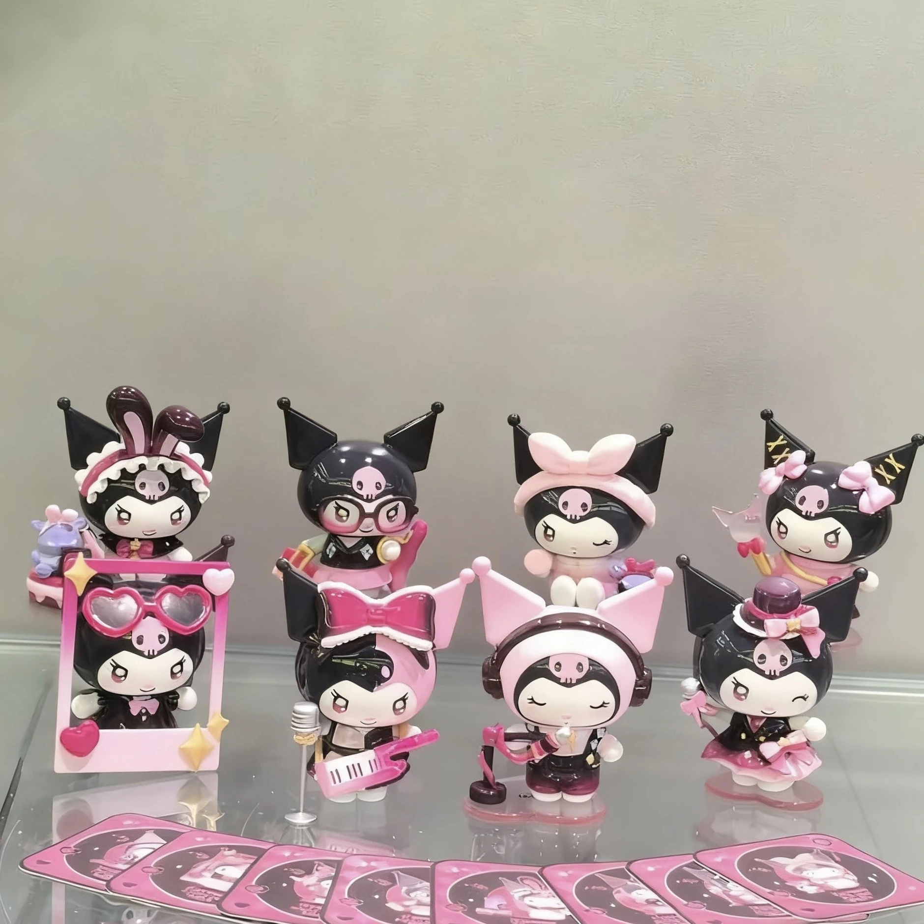 

Sparkling Idol Series Blind Box Mystery Boxes Lovely Figure Toys Cute Tabletop Ornament Girls Surprise Birthday Gift Decoration