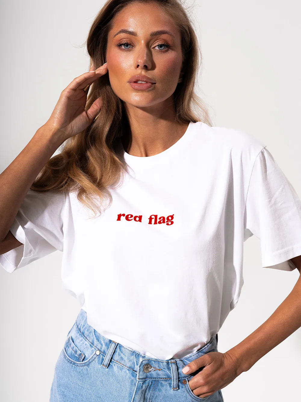 Red Flag T-Shirt Letter Print Women's T-Shirt Cotton Simple Design Summer Fashion Tee Boutique Drop Sleeve