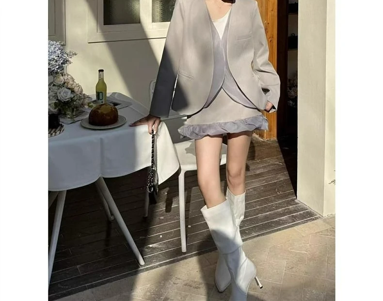 

Fashion Commuter Suit Skirt Two-piece Set Mesh Fungus Edge Irregular Suit