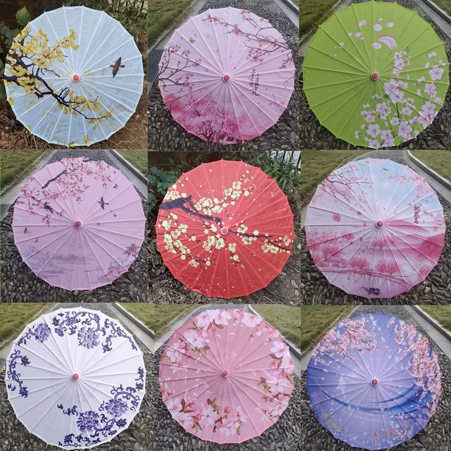 70CM Chinese Oiled Paper Umbrella Japanese Women Decorative Umbrella for Costumes Photography Bridesmaids Party Scenery