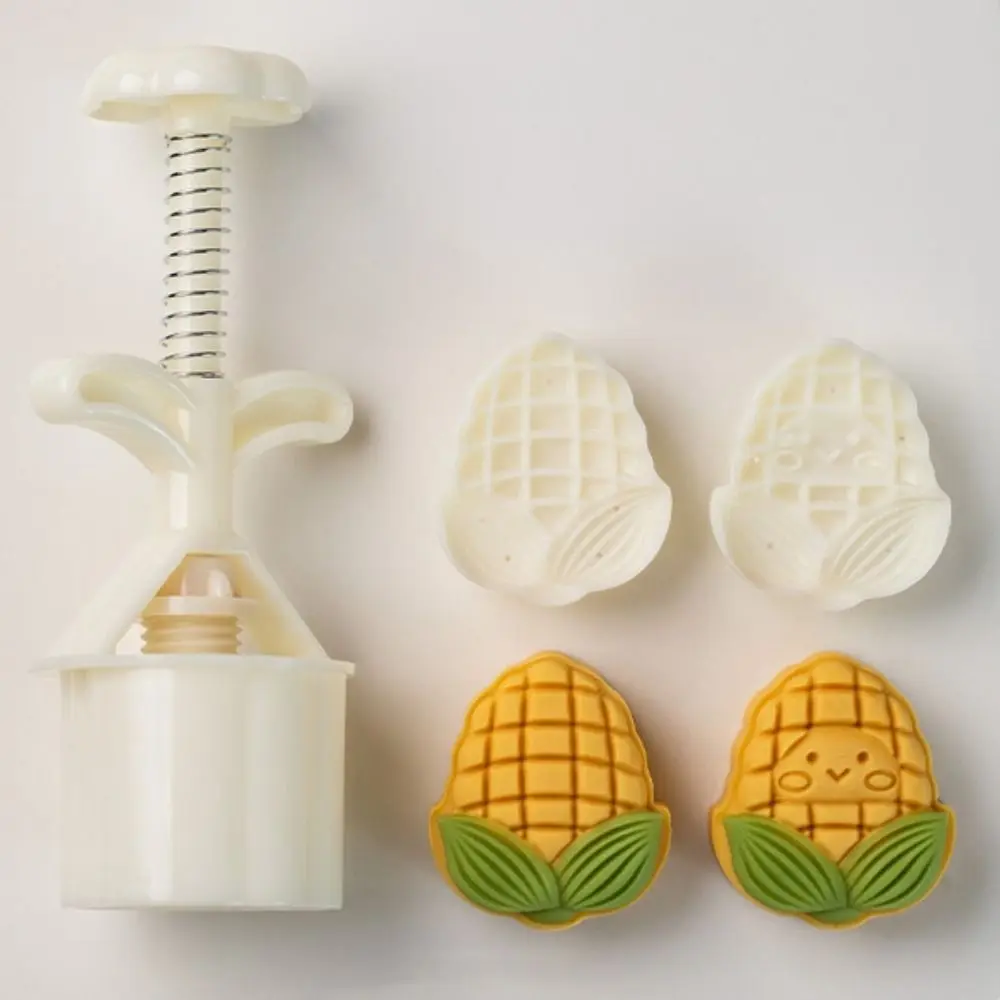 Easy Clean Non-Stick Litchi Shaped Mooncake Mold 3D DIY Hand Pressed Mold Plastic Dessert Mold Mid-Autumn Festival