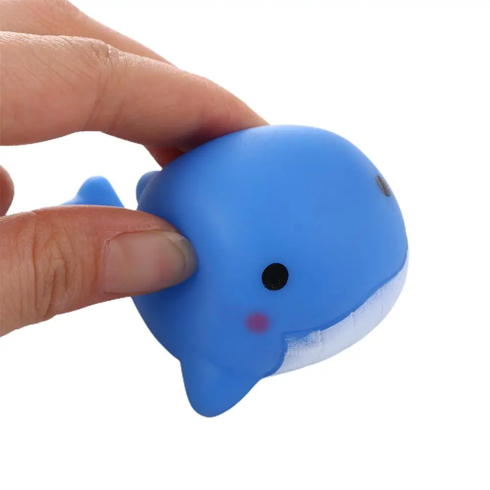 Morbido regalo divertente animali bambini spremere suono stridulo galleggiante doccia giocattolo giocattoli da bagno per bambini giocattoli per l'acqua di nuoto giocattoli da bagno