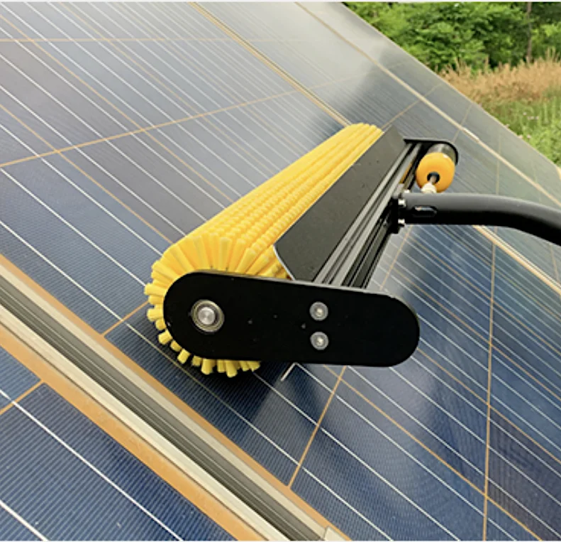 Photovoltaic Solar panel rotary cleaning robot Brush with lithium battery Manual rotating electric water / dry roller brush