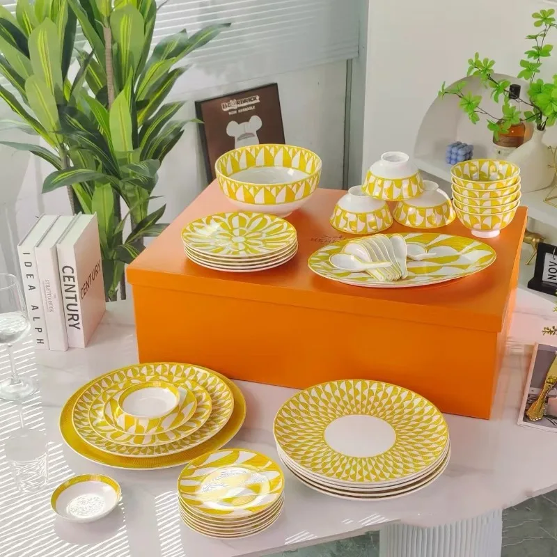 Light luxury bone china tableware set, bowl set, household 41-head complete set of tableware for 8 people, hotel club bowl set