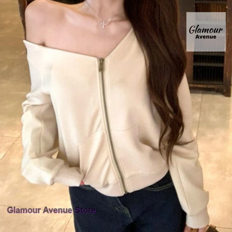 

Korean long-sleeved design off-the-shoulder hooded sweater women's new thin temperament zipper cardigan in spring and autumn