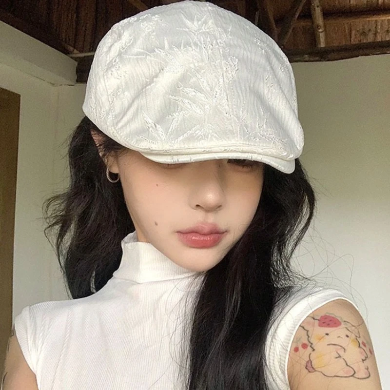 New Chinese Dark Pattern Jacquard Embroidered Berets for Women Summer Thin Sun Protection Versatile Retro Literary Forward Hat