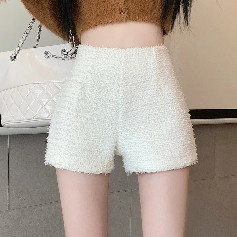 Xiaoxiangfeng coarse tweed 2023 new winter thickened high waisted spicy girl shorts, women's design A-line wide leg pants