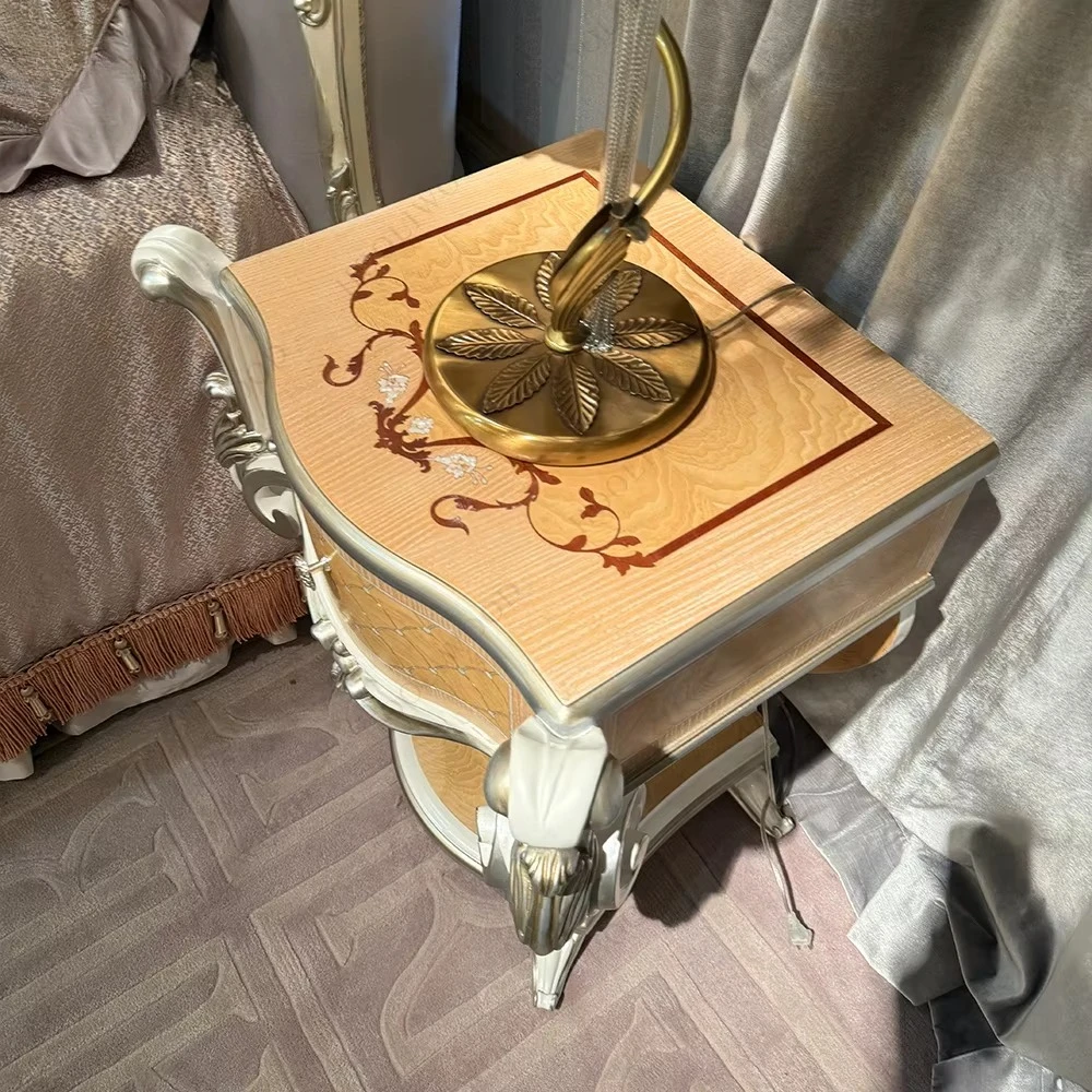 #Classic Luxury White And Gold French Style Wooden Bedside Table With Carving And Curved Shape For Villa Bedrooms