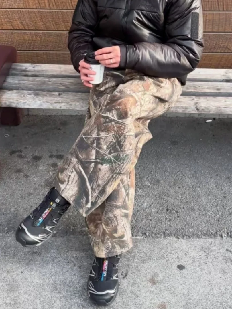 

Мужские повседневные джинсы прямого кроя свободного силуэта с вышивкой и карманами, удобные повседневные брюки со средней посадкой и застежкой-молнией