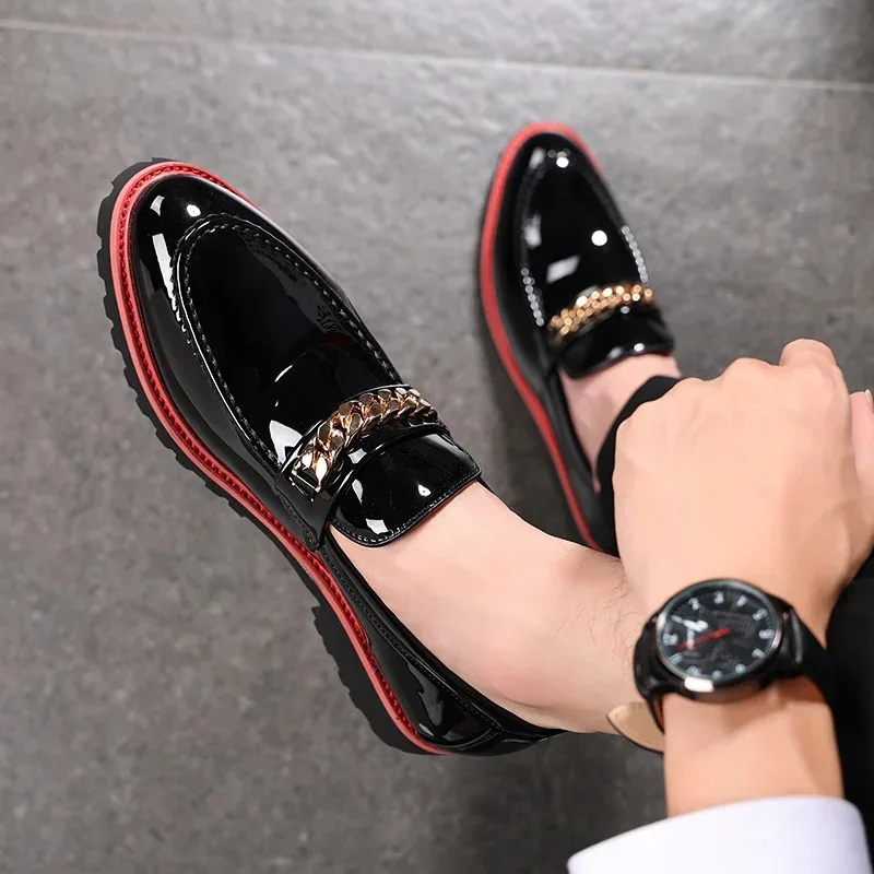 Men's Shoes Trendy Designer Men's Loafers Classic Metal Chain Business Dress Shoes New Slip-on Casual Leather Shoes Wedding Shoe