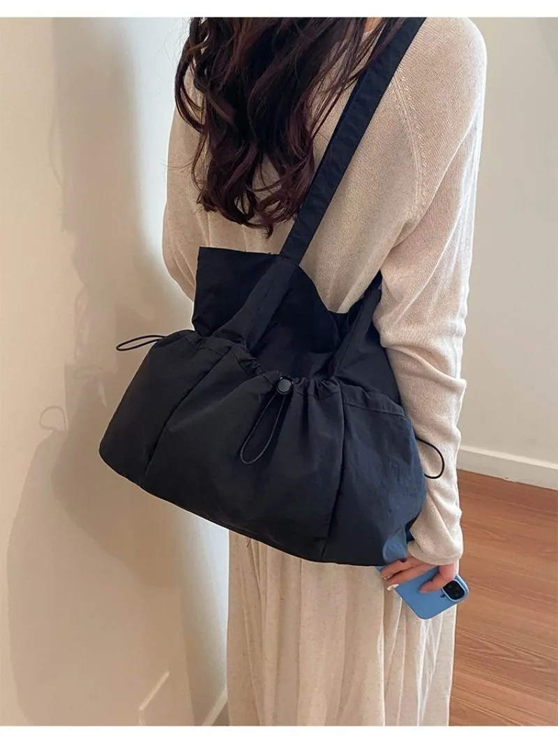 CEEKAY Solid Wrinkle Tragetasche mit Kordelzug, seitlicher elastischer Verschluss, breiter Stoffriemen, für Damen, Alltag, Schule, große lässige Schultertasche – Detail 19