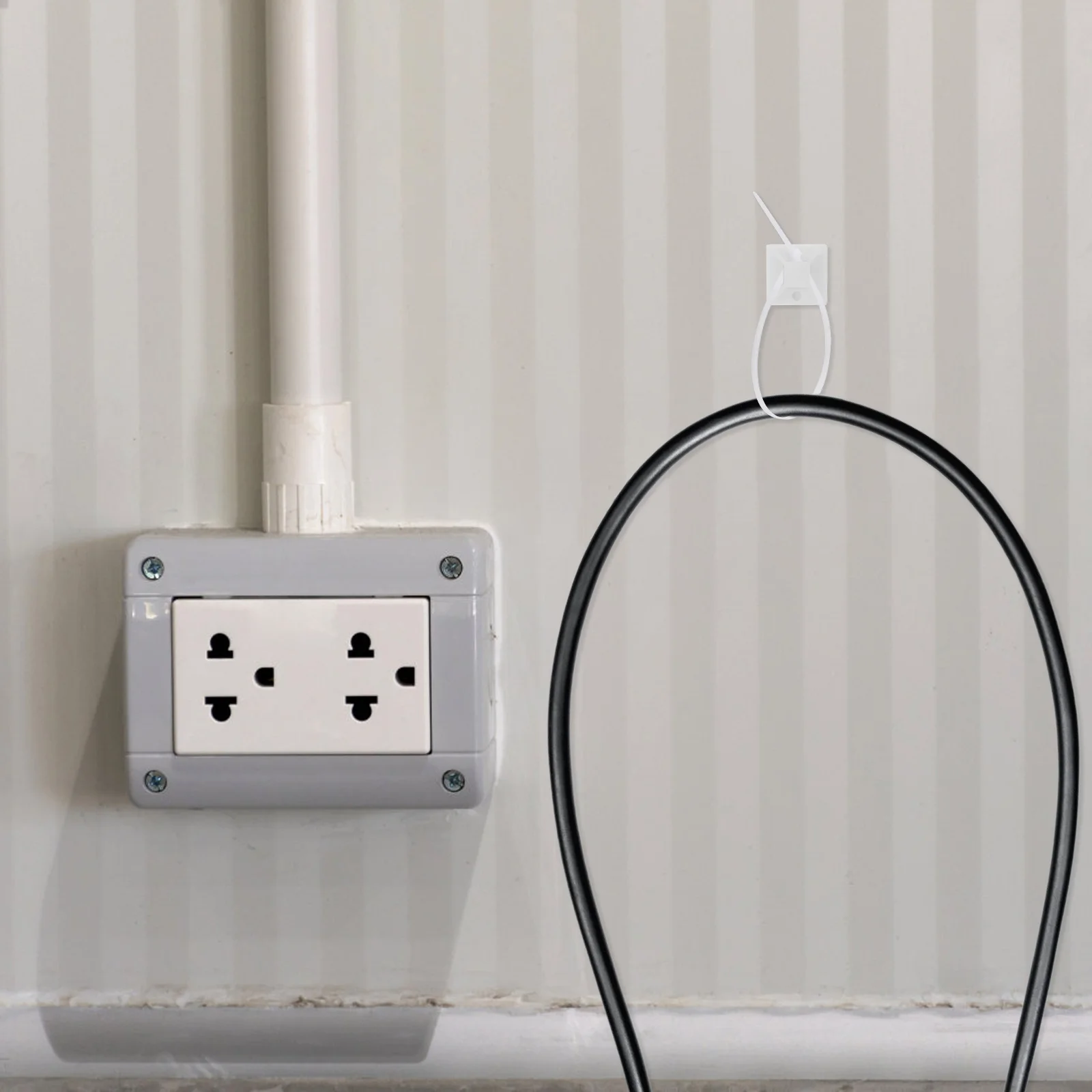 500 Stück selbstklebende Kabelbinder-Montage mit Kabelmanagement, klebrige Kabelbinder-Montagequadrate, Drahtklemmen, Organizer zum Aufkleben auf Kabelhalter