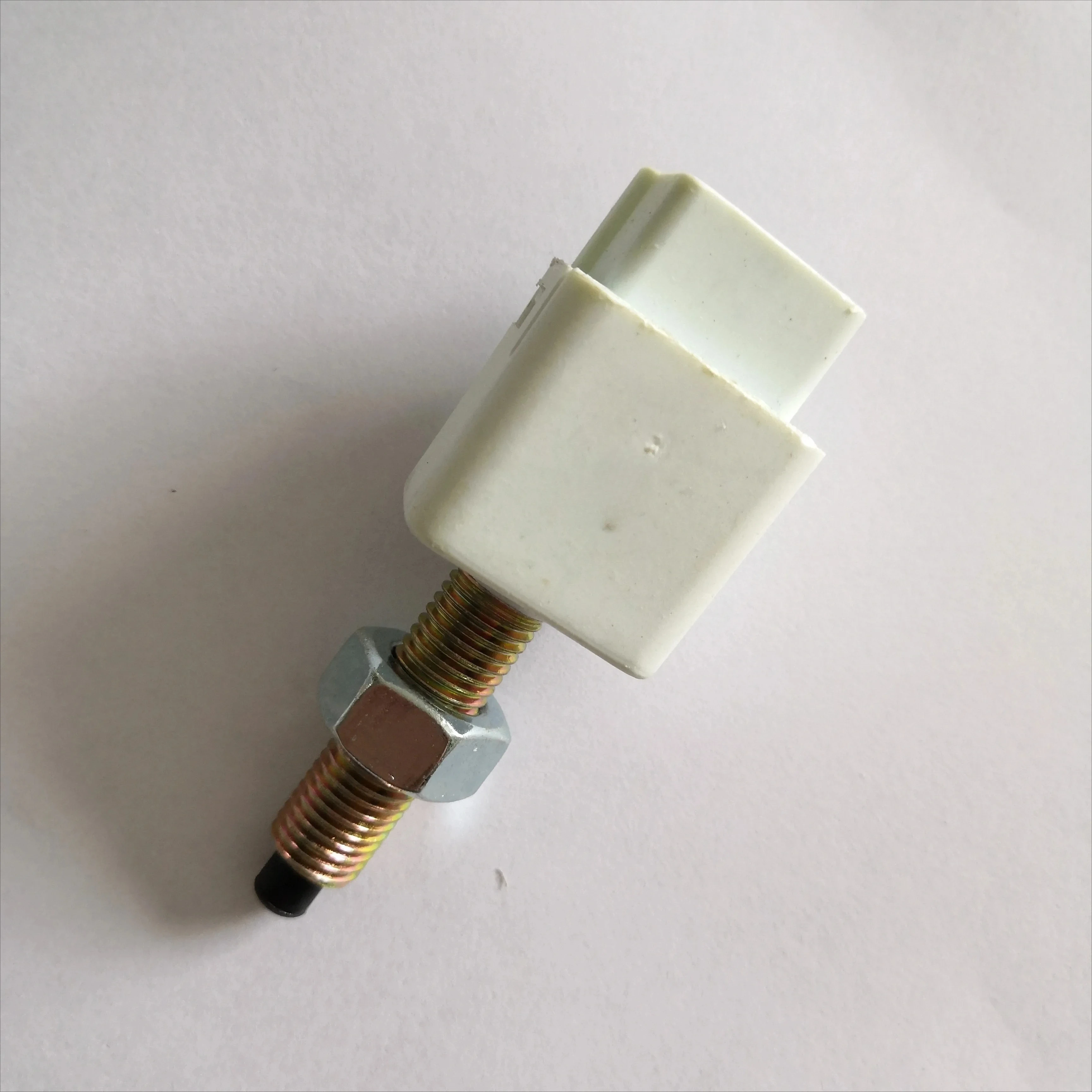 High Quality OEM:B3781120 Brake Lamp Switch For  Lifan X60 Talent