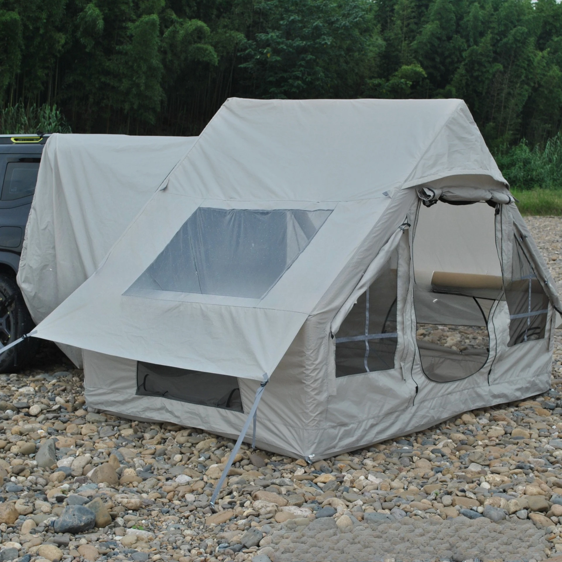 Self-driving tour 6.3 square meters transparent sunroof, free to build inflatable tail tent with air pump