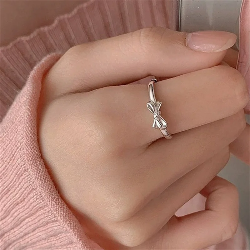 Nieuwe Zoete Boog Wijsvinger Ringen Voor Vrouwen Mini Strik Ontwerp Eenvoudige Effen Opening Ring Cadeau Voor Meisje Sieraden Accessoires