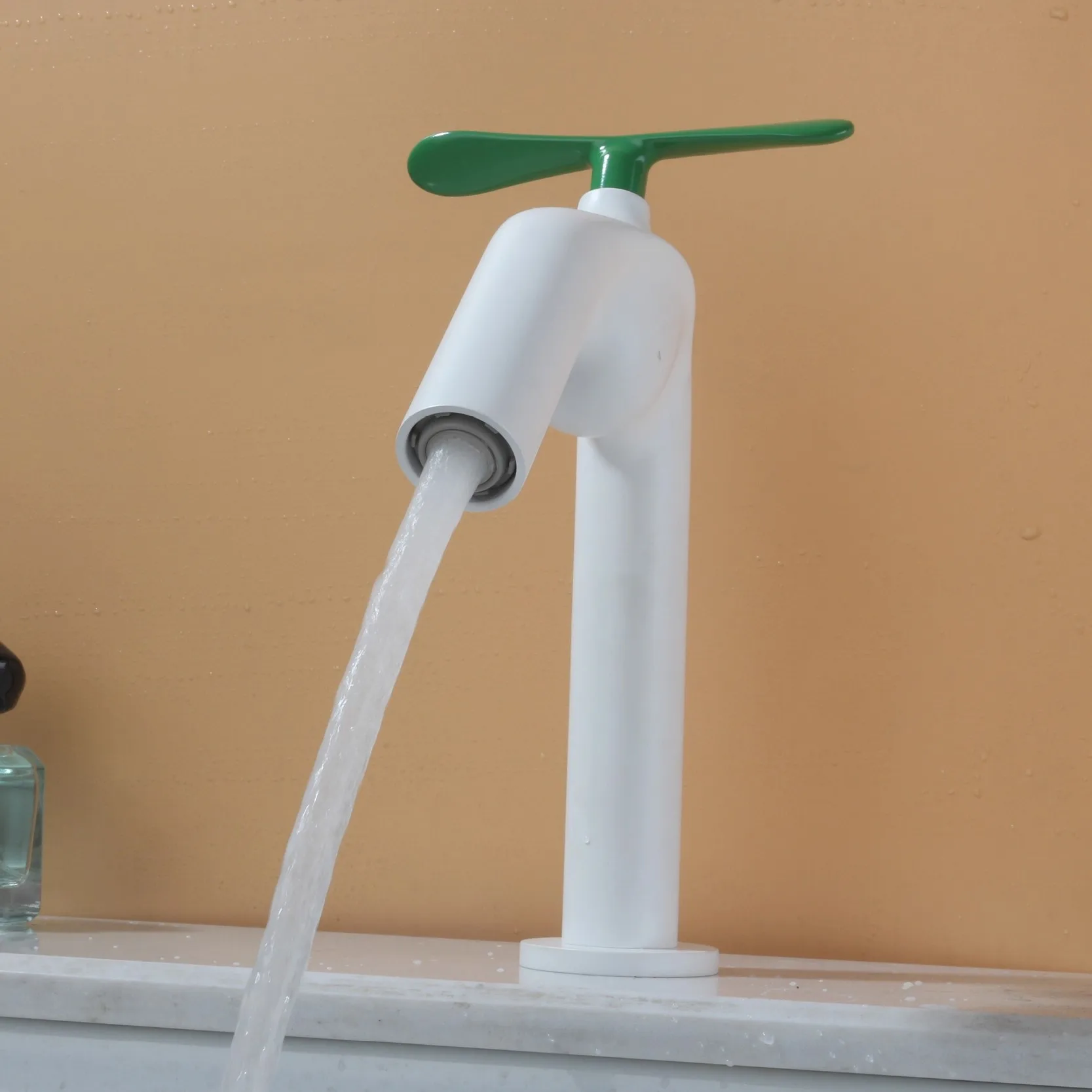 New Basin Faucet Hot and Cold Bathroom Single Lever Brass White Green Sink Mixer Decked Green White Single Lever Sink Mixer