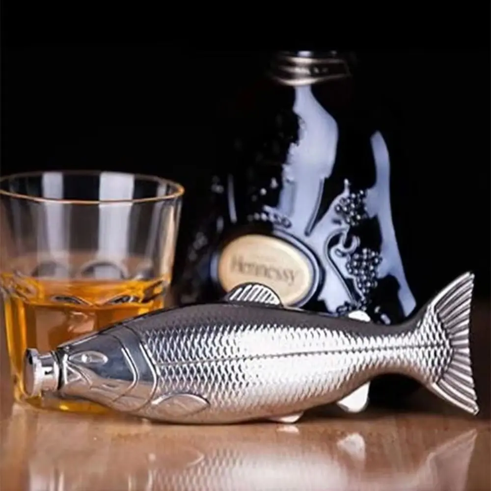 Creative Fish Shape 3oz Hip Flask 304 Stainless Steel Liquor Flask Leakproof Whisky Flagon Drinking Bottle Wine Cup