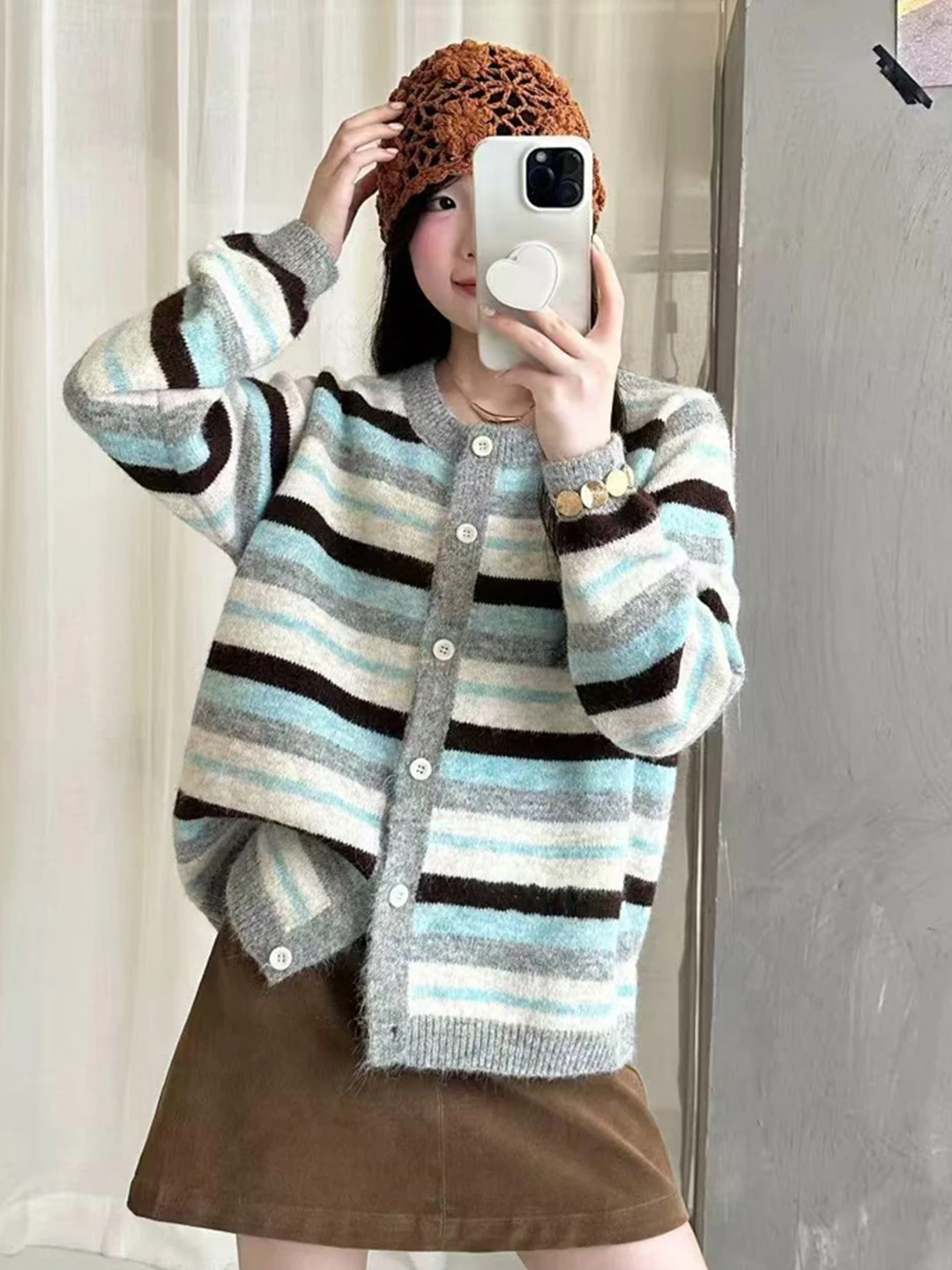 

Мягкий уютный полосатый вязаный свитер, кардиган, женская верхняя одежда, корейский свободный крой, длинный свеч, круглый осенний топ на пуговицах