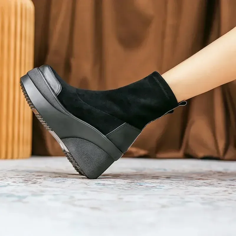 

Autumn Increase Platform Short Boots Classic Black Wedges Shoes for Women Fashion Casual Comfy Lady Sneakers