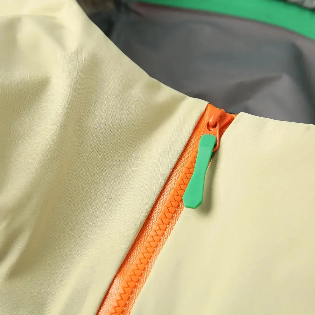 ARC Hardshell Jacket for Men and Women Outdoor Skiing Fashion Sports Mountain Climbing Waterproof Fishing Hardshell Jacket