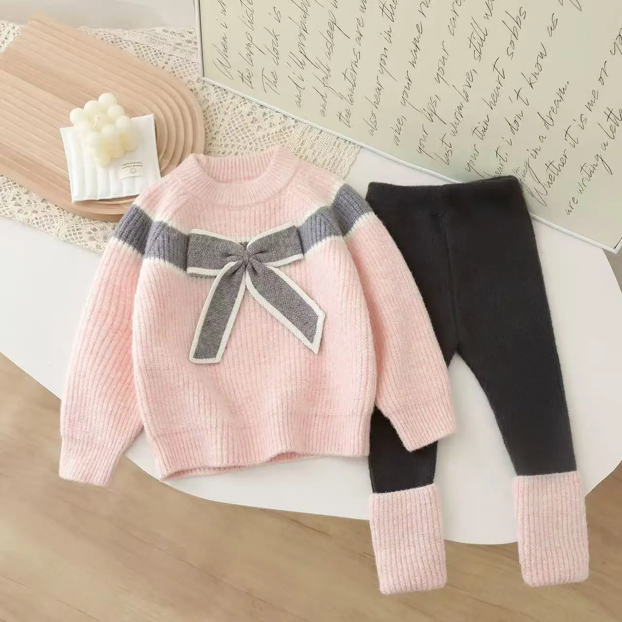 

Girls Round Neck Bow Sweater and Leggings Set 2025 Fall Winter Outfit Shark Design 90-130cm