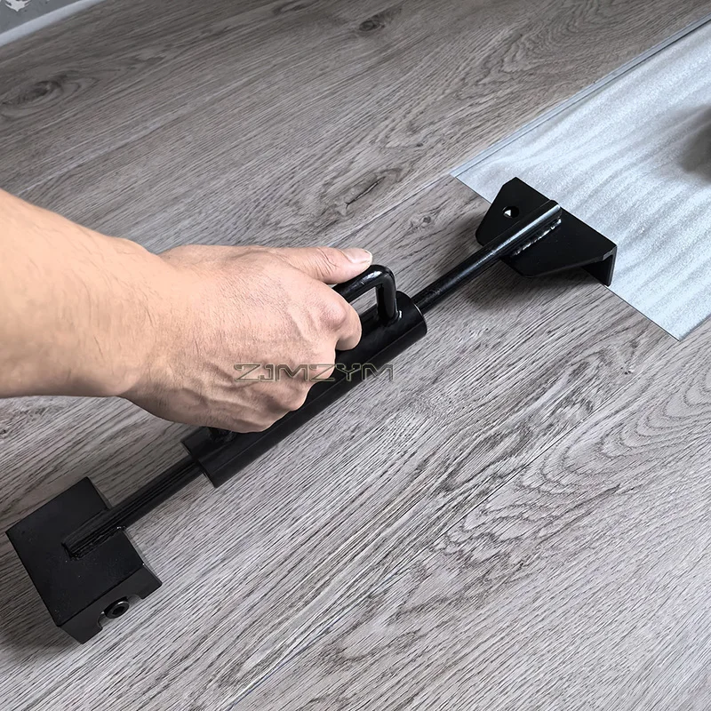 Three-in-One Knock-Free Rebound Hook for Laminate Flooring Installation Ideal for Narrow And Obstructed Areas
