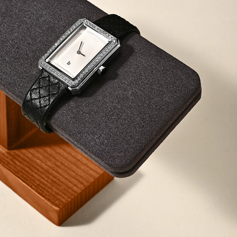 Oirlv Wooden Watch Holder Jewelry Stand T-shape Jeweler Display Stand Solid Wood Jewelry Stand For Watch Display Ring Organizer