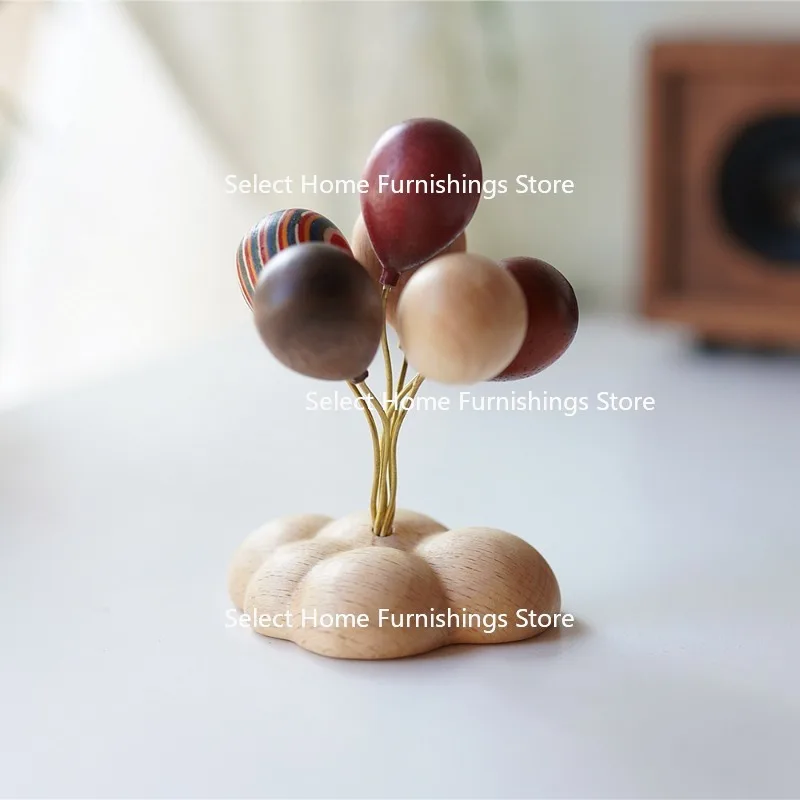 

Suitable for Balloon Small Ornaments, Car All Kinds of Wood Logs As Gifts