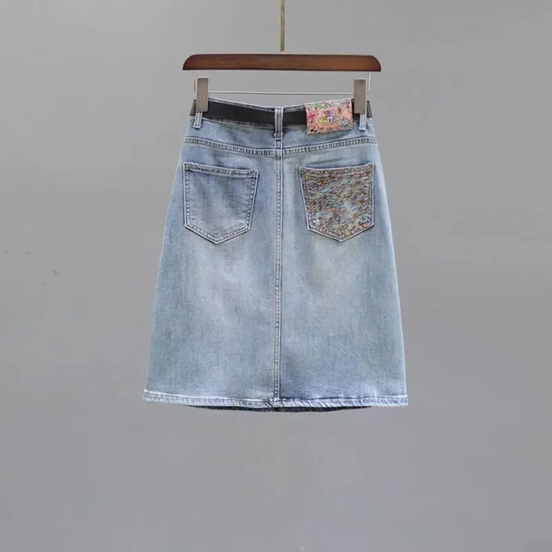 

High waist embroidered denim skirt female 2024 summer new retro Joker casual temperament bag hip slim A word skirt.