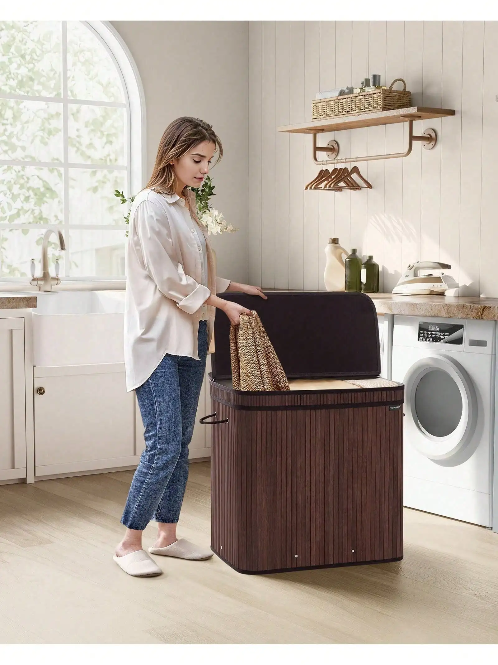 

SONGMICS Laundry Hamper With Lid, Bamboo Laundry Basket, Removable Machine Washable Laundry Basket, With Handles, 39.6-Gallons