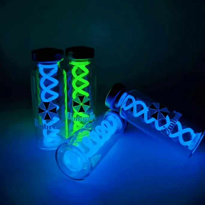 [مخزون جديد] نسخة طبق الأصل من الفيروسات الشريرة المقيمة المتوهجة في الظلام - نموذج مصنوع يدويًا لديكور دعامة الألعاب القابلة للجمع