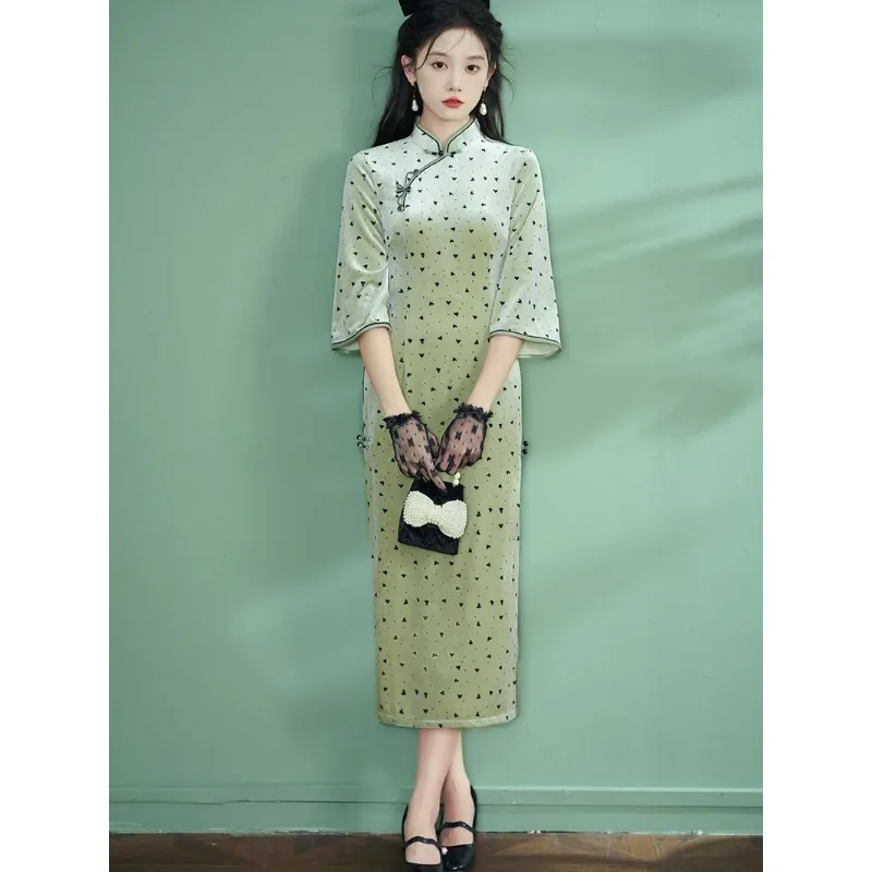 Summer Traditional Chinese Women Clothing Green Mid Sleeved Black Love Cheongsam Slim Improved Modern Qipao Vestidos Mujer