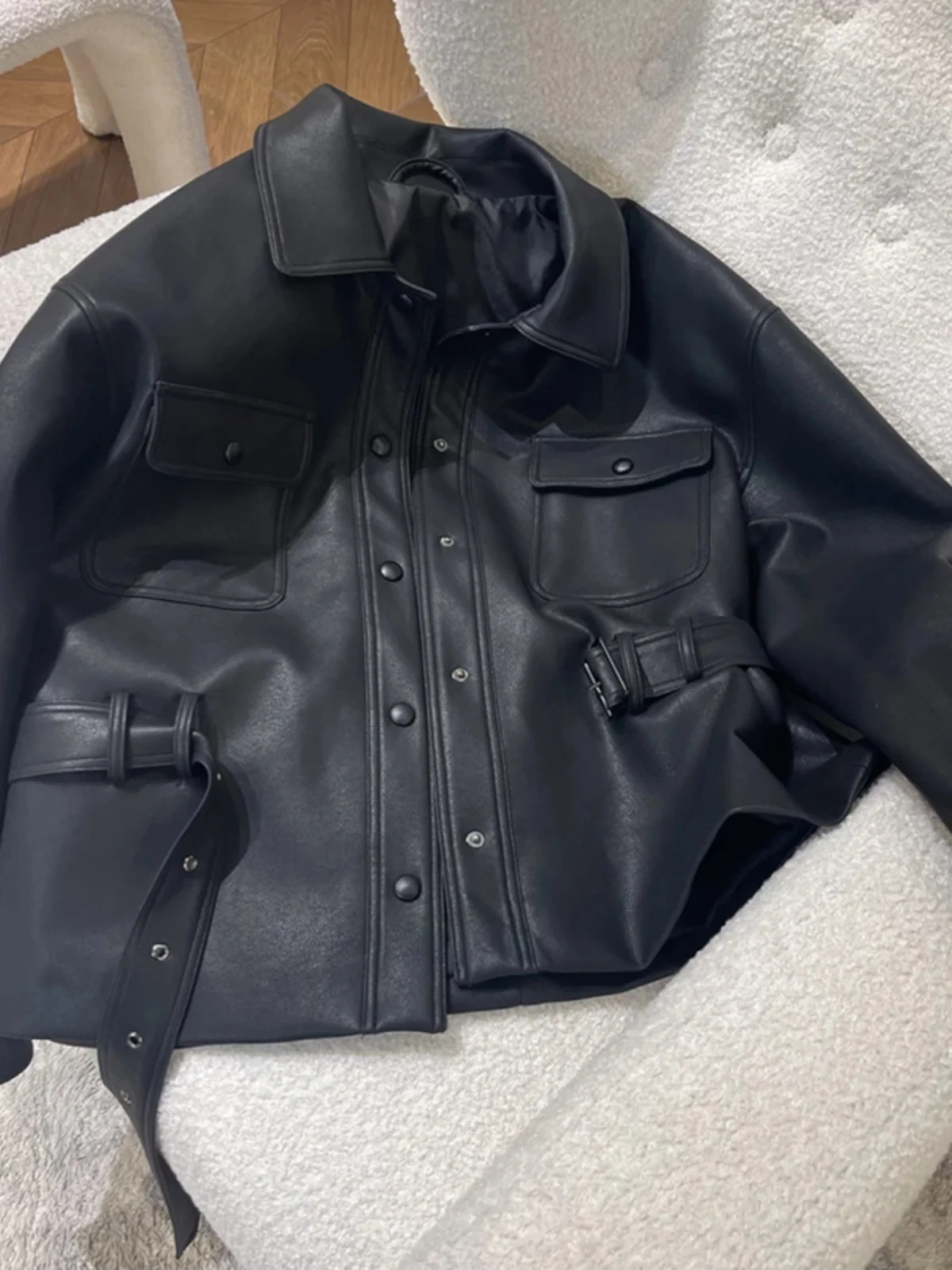 2025년 봄 유행하는 루즈핏 가죽 자켓 여성용 심플 컬러 슬리밍 슬리트 아우터탑 한국 스타일 스트레이트 컷