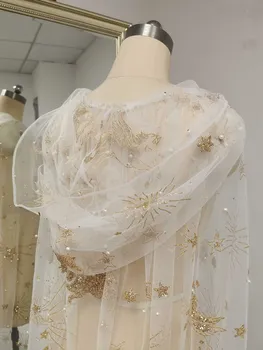 진주 달린 후드 웨딩 케이프, 골드 더스트 스타, 달 페가수스 동화 망토 랩, 3 미터 길이 기차 웨딩 케이프, 후드 포함