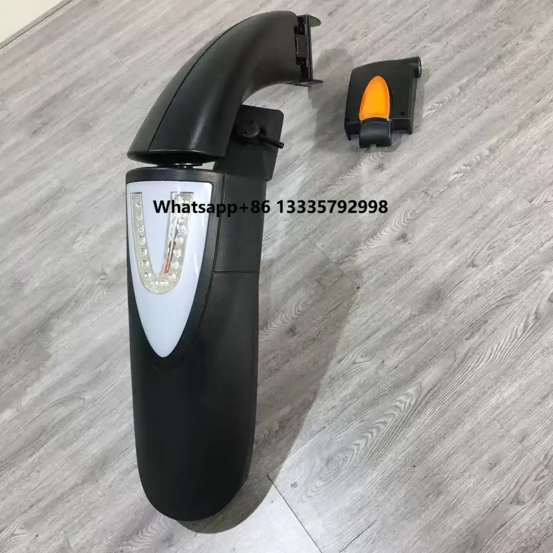 

Hyu-n-dai H90 Bus LED Light Rearview Mirror with Electric Manual Adjustment
