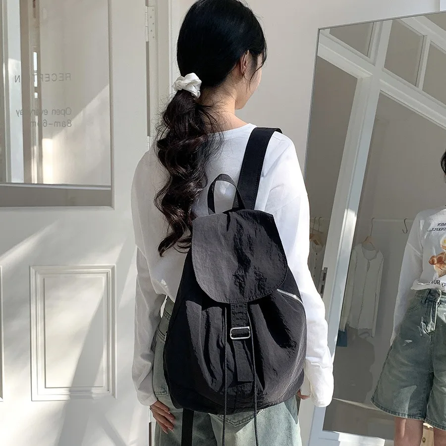 Ransel nilon wanita, ransel perjalanan tali serut untuk sekolah Harajuku gaya Retro warna polos