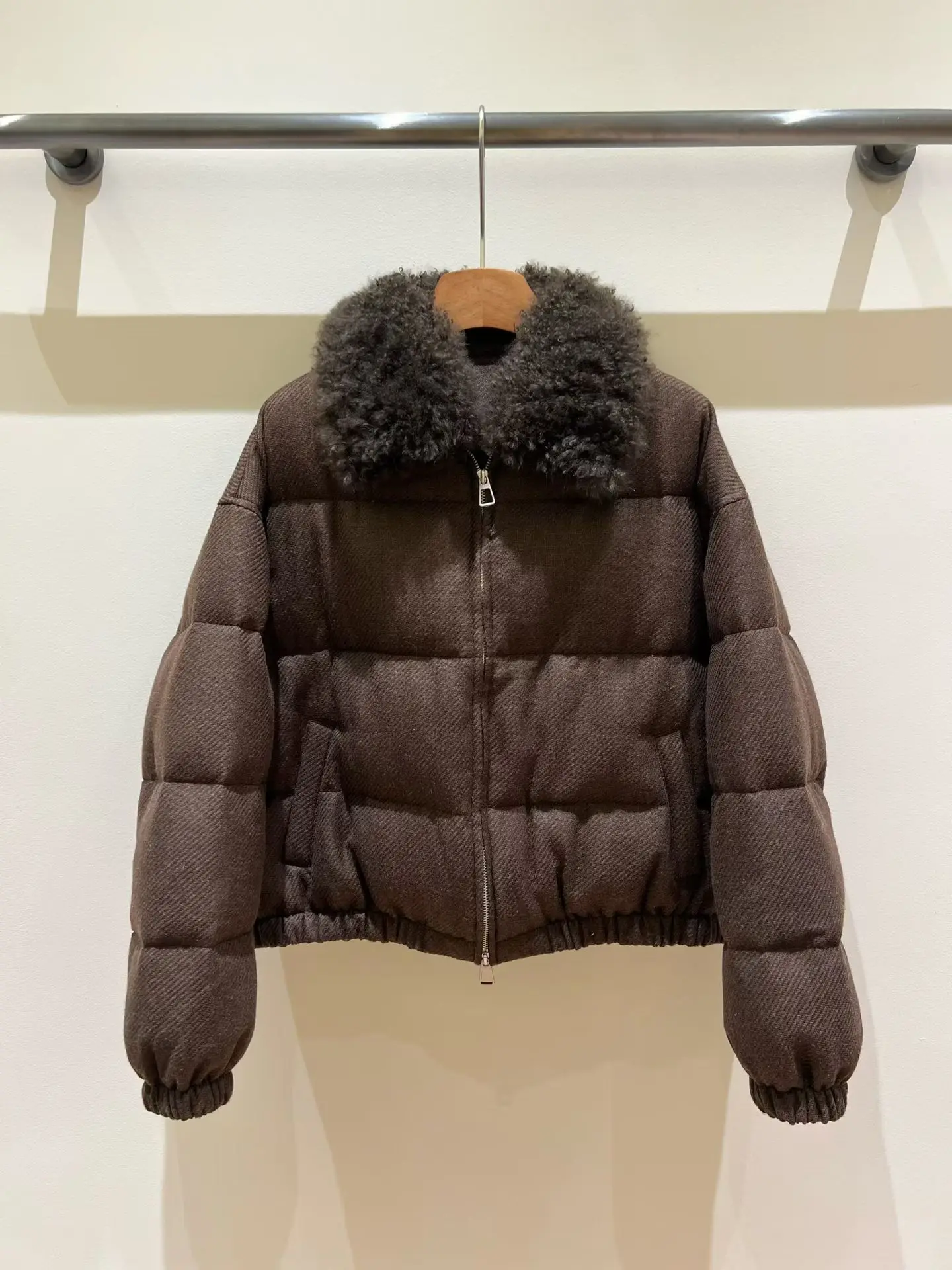 2026 Autumn/Winter New Fashionable Casual High-Quality Goose Down Jacket For Women With Fur Collar