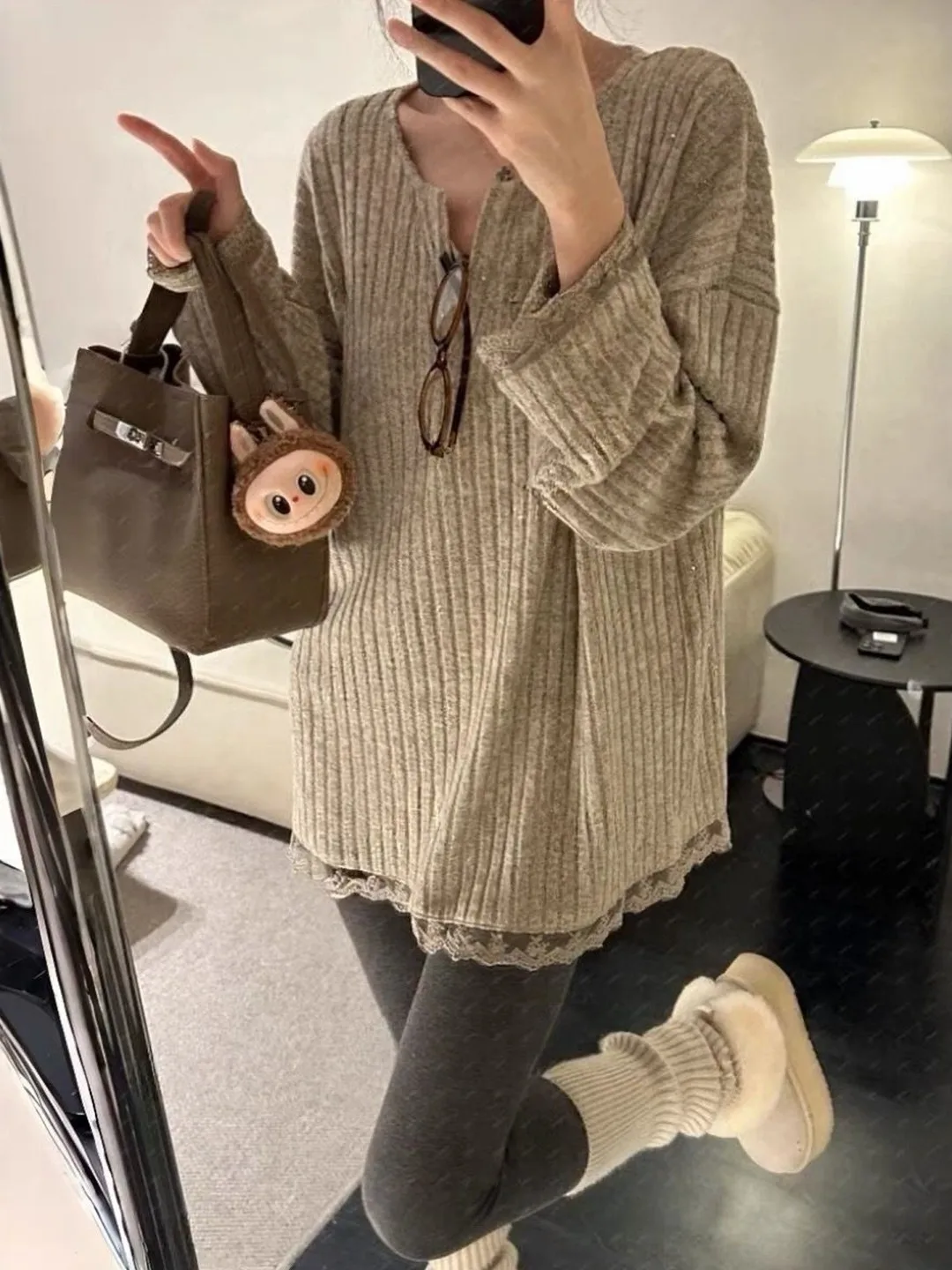 

Роскошная женская футболка больших размеров с кружевной отделкой и вставками, приталенная, с длинным рукавом, повседневная, свободного кроя, весенняя, модная