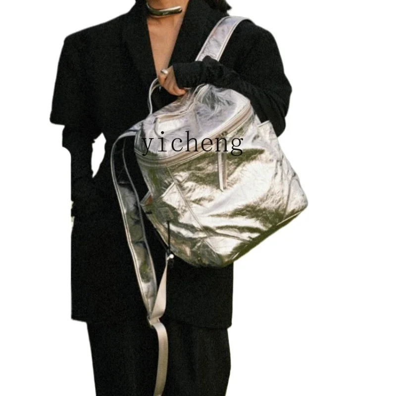 

XL niche premium feeling backpack first layer cowhide large capacity commuter computer backpack