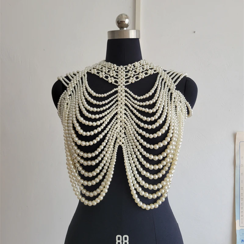 Damen Mehrschichtige Perlen-Körperkette Schal-Top Sexy Perlenbesetztes Neckholder-Oberteil Rückenfreies Nachtclub-Party-Strand-Crop-Top Schmuck-Accessoire – Detail 1